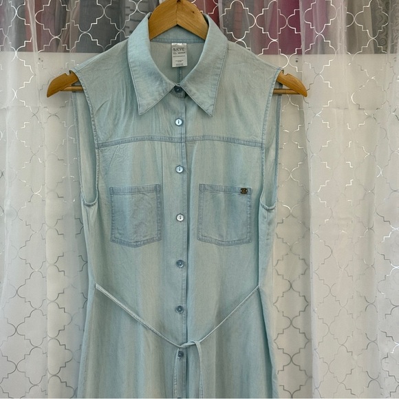 Skye Chambray Dress XS - Picture 2 of 10